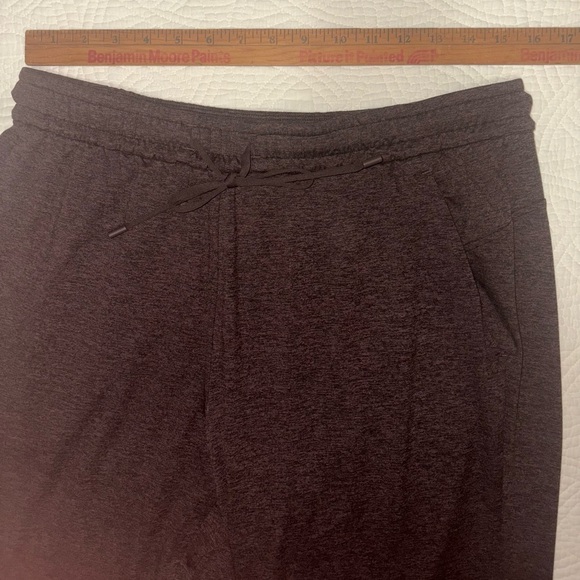 Lululemon Soft Jersey Fit Joggers Brown Size 10 Like New loungewear - Picture 6 of 14